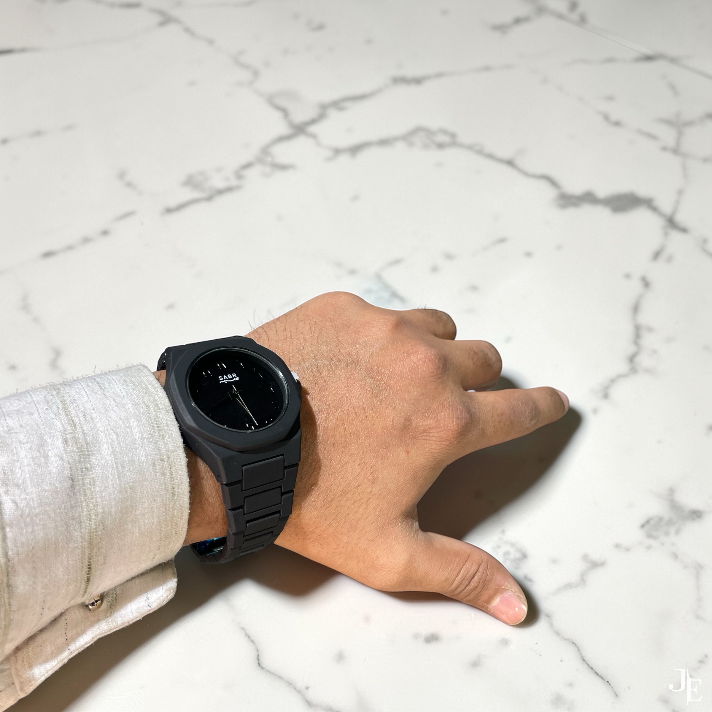 SABR Premium Matte Black Analog Watch for Men – Stylish Minimal Wrist Watch - Image 3